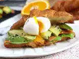 Przepis Kanapka brunchowa z croissantem