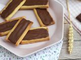 Przepis Ciasteczka twix z karmelem i mleczną czekoladą