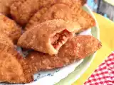 Przepis Paszteciki z tuńczykiem w domowym cieście