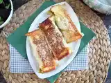 Przepis Pikantne tosty francuskie z pesto