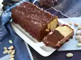 Przepis Marmurkowy biszkopt z polewą migdałową