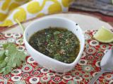 Przepis Sos chimichurri: idealny dodatek do asado i grillowania.