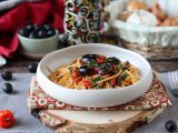 Przepis Spaghetti alla puttanesca - szybkie i smaczne pierwsze danie