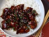 Przepis Kurczak teriyaki - słodko-pikantny japoński sos, który pokochasz!