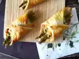 Przepis Ciastka ze szparagami, szynką i serem topionym