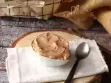 przepis Krem do smarowania nutella, idealny do dekoracji ciast i tortów.