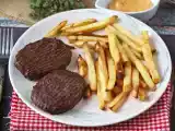Przepis Jak usmażyć stek mielony w frytkownicy powietrznej?