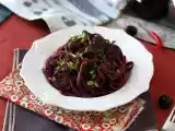 Przepis Spaghetti al fuoco di bacco: makaron z czerwonym winem na wyjątkowy stół