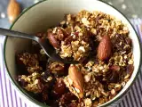 przepis Granola ekspresowa z frytkownicą powietrzną, aby schrupać śniadanie