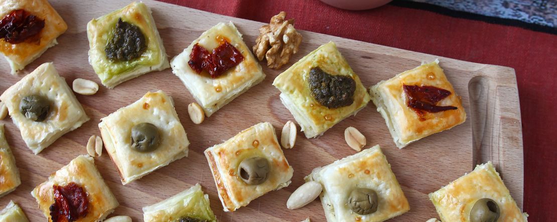 Szybkie i łatwe kąski z ciasta francuskiego na udany aperitif!