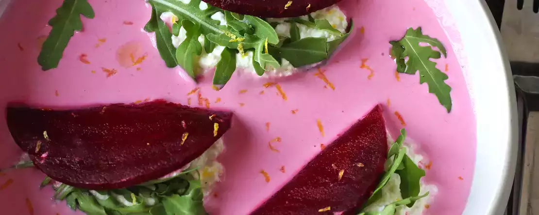 Buraczane ravioli, prosta i elegancka przystawka