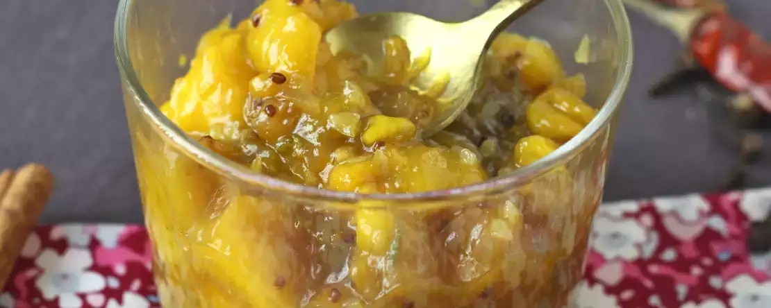 Domowy chutney z mango: słodko-kwaśna indyjska przyprawa, która pasuje do wszystkiego