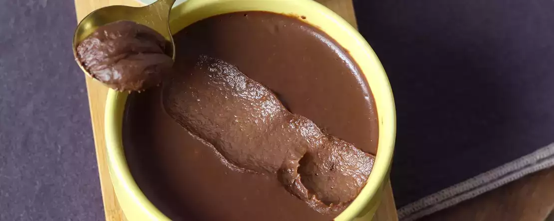 Czekoladowy deser z kremem bananowym z zaledwie 3 składników!