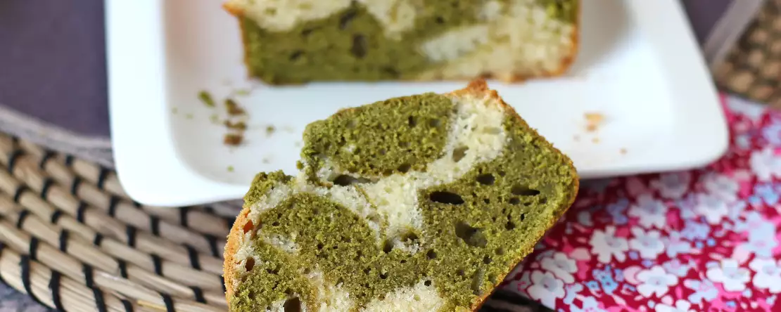 Ciasto marmurkowe z herbatą matcha