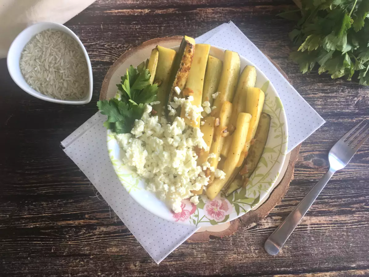 Przepis Cukinia z cytryną i serem feta
