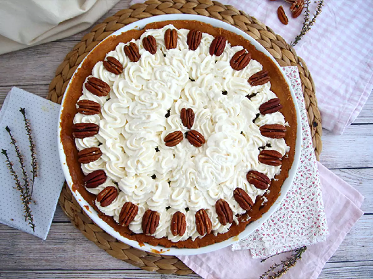 Przepis Tarta waniliowo-karmelowa z orzechami pekan
