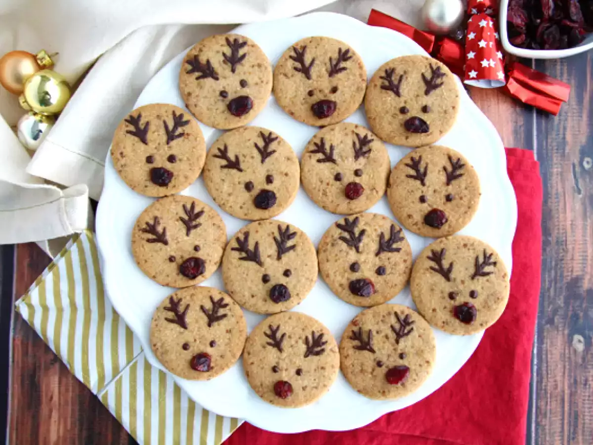 Przepis Kruche ciasteczka z reniferami (bezglutenowe i wegańskie)