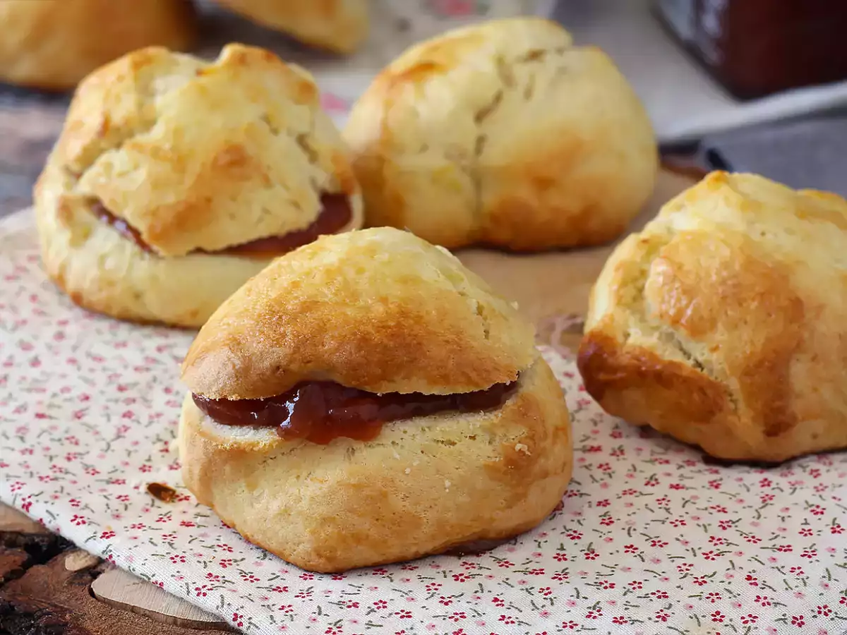 Przepis Scones z cytrynową skórką