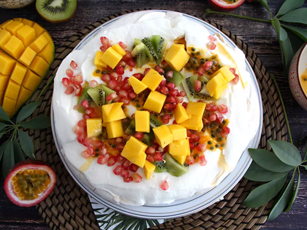 Przepis Łatwa pavlova z owoców egzotycznych