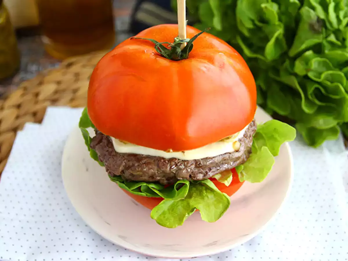 Przepis Burger pomidorowy