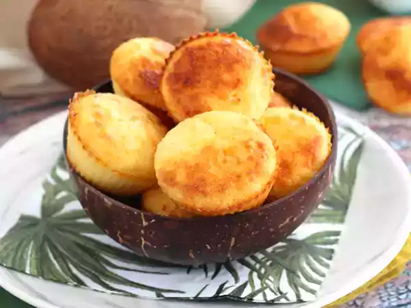 Przepis Brazylijskie babeczki kokosowe - queijadinhas