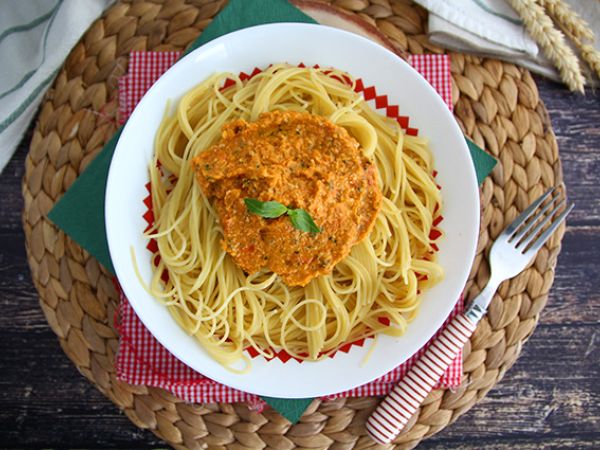 Przepis Czerwony sos pesto