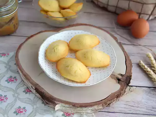 Przepis Zwykłe madeleines