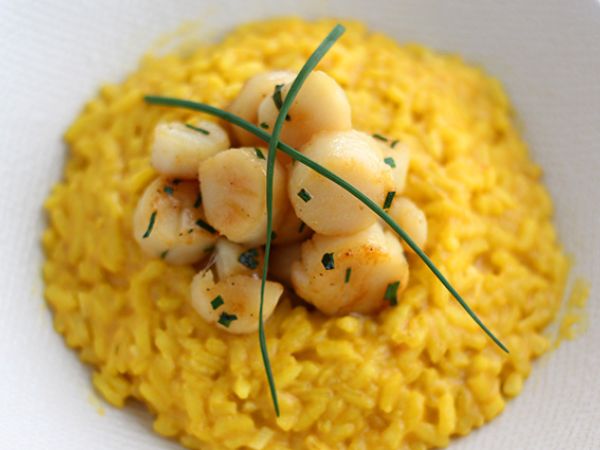 Przepis Risotto z przegrzebków z szafranem
