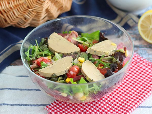 Przepis Sałatka landaise z foie gras (sałatka périgord)