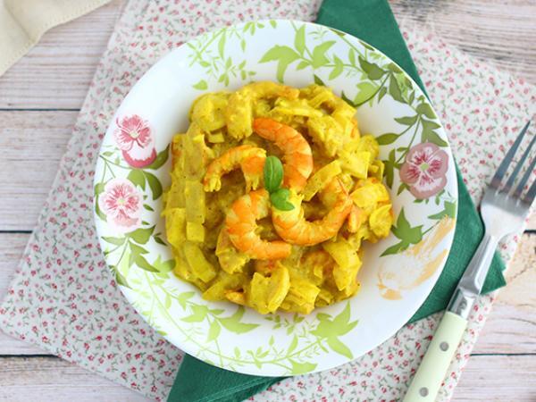 Przepis Ekspresowe curry z krewetek z mlekiem kokosowym
