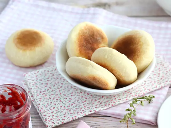 Przepis Muffiny angielskie (łatwe i puszyste)