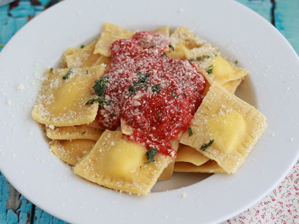 Przepis Ravioli z ricottą, przepis krok po kroku