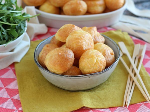 Przepis Łatwe gougères serowe