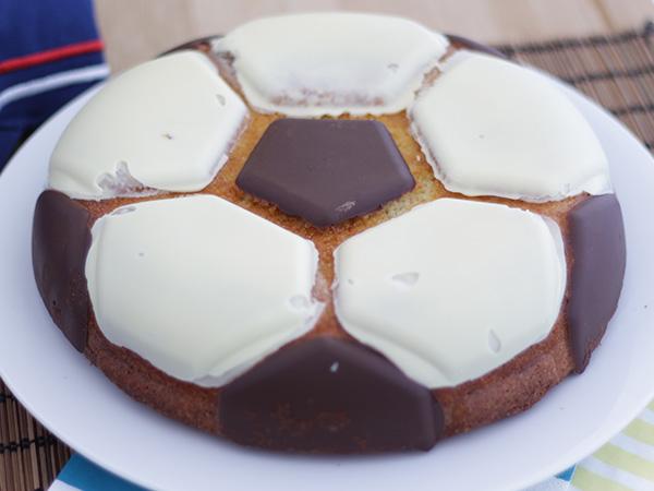 Przepis Tort piłkarski