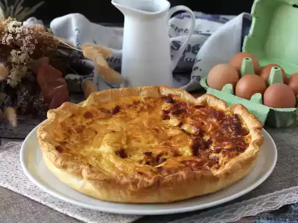 Przepis Łatwy przepis na domową quiche lorraine