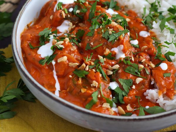 Przepis Wegańskie malai kofta: klopsiki z ciecierzycy w sosie pomidorowym
