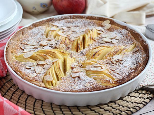 Przepis Ciasto z jabłkami i migdałami (tarte normande)