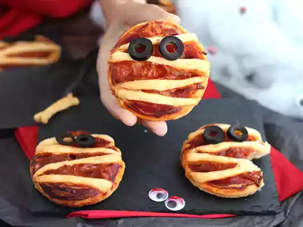 Przepis Ciasto francuskie na pizzę mumię
