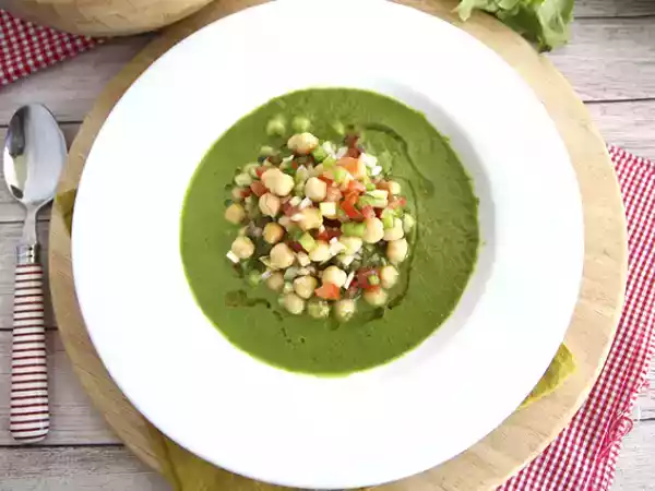 Przepis Zupa z sałaty i sałatka z ciecierzycy