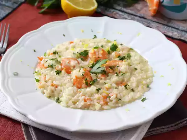 Przepis Risotto z krewetkami i cytryną, eleganckie i łatwe pierwsze danie