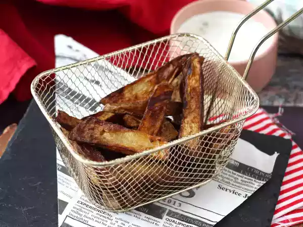 Przepis Jak zrobić chrupiące frytki we frytkownicy powietrznej?