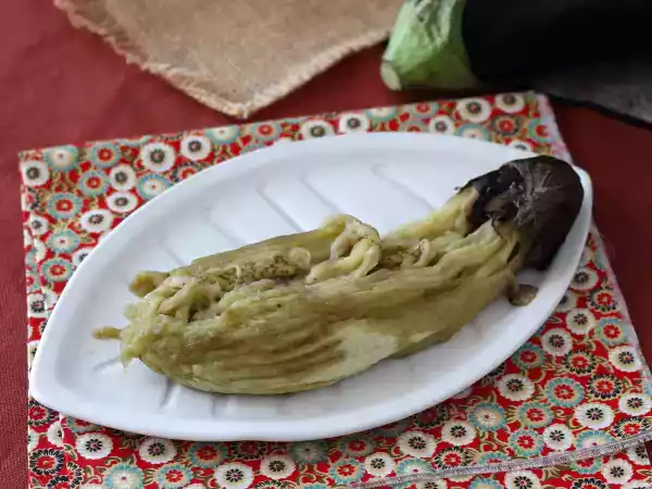 Przepis Jak łatwo upiec i obrać bakłażana w piekarniku?