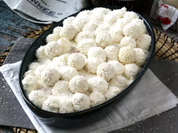 Przepis Tiramisu kokosowe z raffaello o smaku kokosa