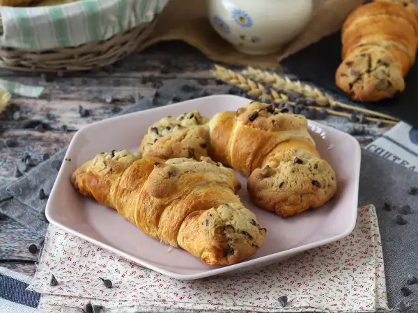 Przepis Niezwykle smaczne, superłatwe crookies. idealne połączenie croissanta i ciasteczka!