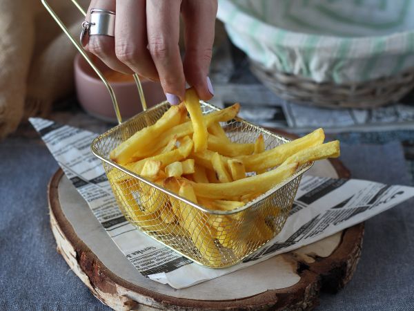 Przepis Super chrupiące mrożone frytki z air fryer!