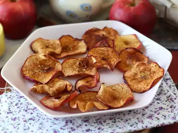 Przepis Cynamonowe chipsy jabłkowe z frytkownicy powietrznej