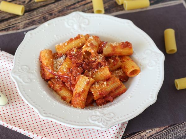 Przepis Makaron z 'nduja, łatwe do przygotowania kalabryjskie danie z makaronem