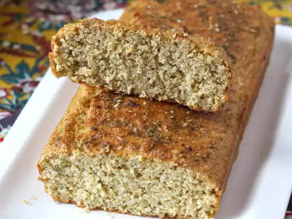 Przepis Bezglutenowy chleb owsiany z jogurtem i jajkiem: bogaty w białko, zdrowy i łatwy do przygotowania przepis