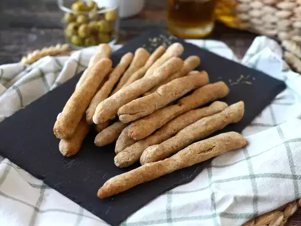 Przepis Domowe gresy ziołowe: łatwe do zrobienia i super chrupiące!