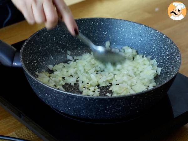 Ciasto francuskie z łososiem i musztardą - Przygotowanie krok 3